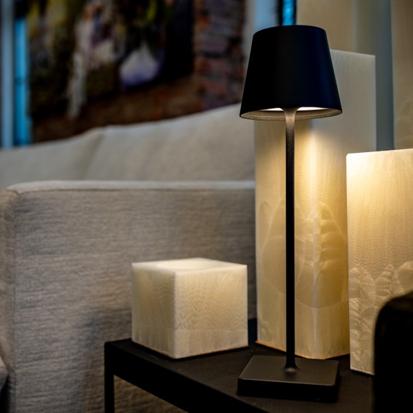 CLASSICAL TABLE LAMP gold colour